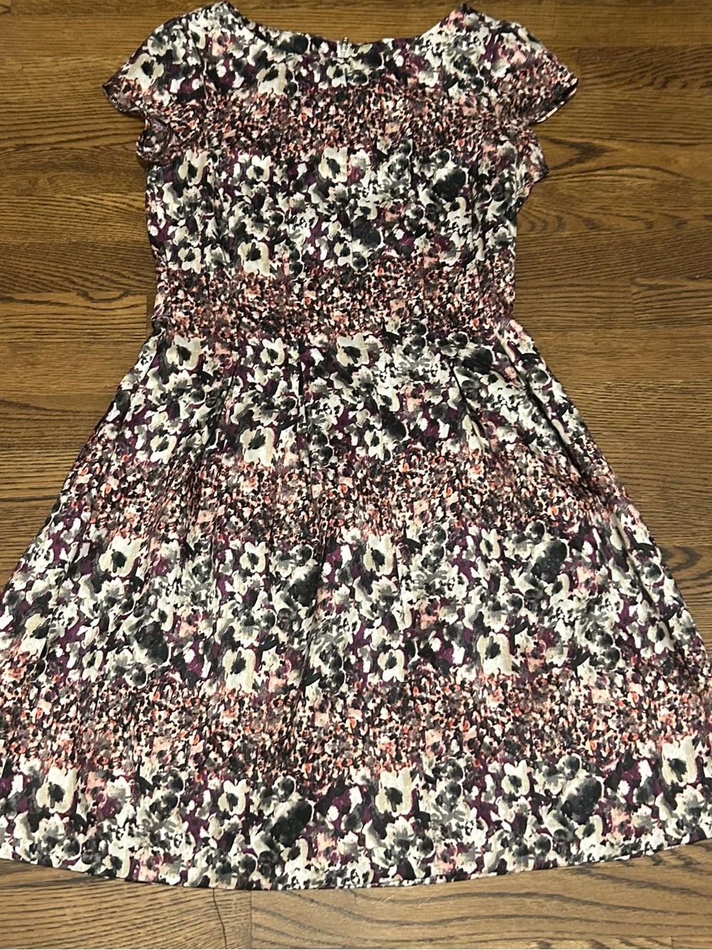 Gabby Skye Floral Smocked satin fitted Dress in Purple, Cream and Black